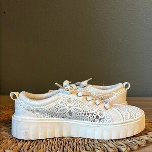 Roxy White Lace Sneakers for Women